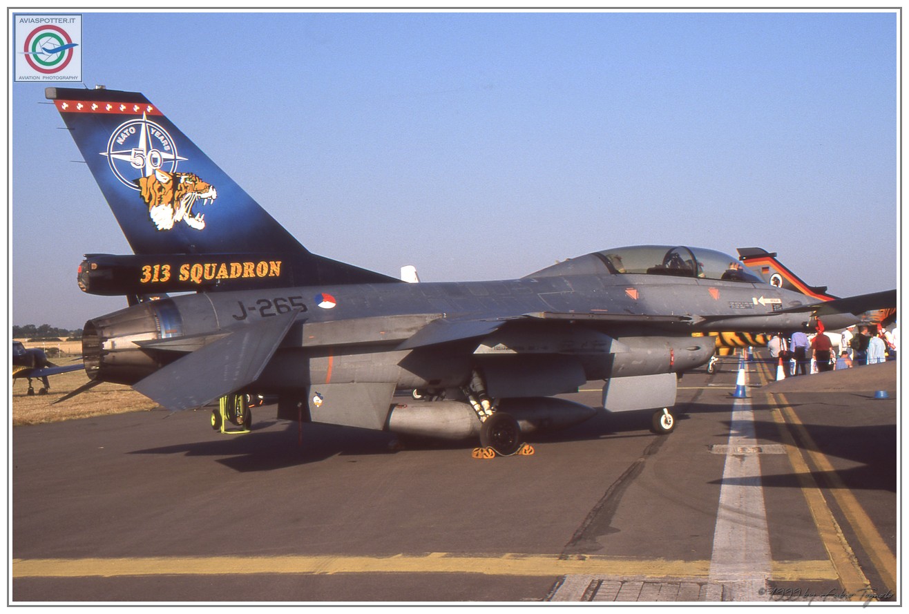1999-Tattoo-Fairford-Starfighter-B2-F117-014