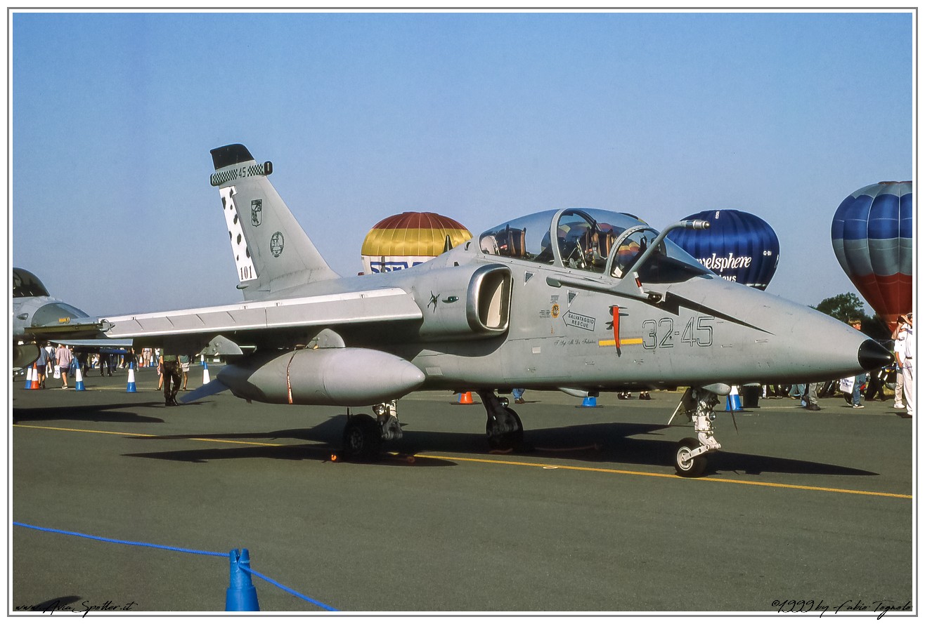 1999-Tattoo-Fairford-Starfighter-B2-F117-238