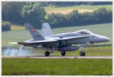 2019-Payerne-Schweizer-Luftwaffe-F18-Hornet_035