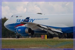 Boeing-B-747-Jumbo-Jet-Queen-Sky-030