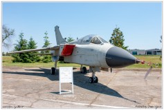 2019-Cameri-Museo-F104-weapons-043